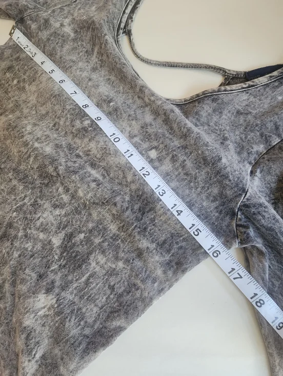 THE CLAS-SIC Gray Acid-Wash Lace-Up Back Long Sleeve Top Goth Dark Size Small - Picture 7 of 8